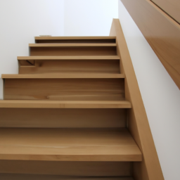 Escalier en Bois : Alliance Parfaite entre Tradition et Modernité pour un Intérieur Accueillant L'Étang-Salé